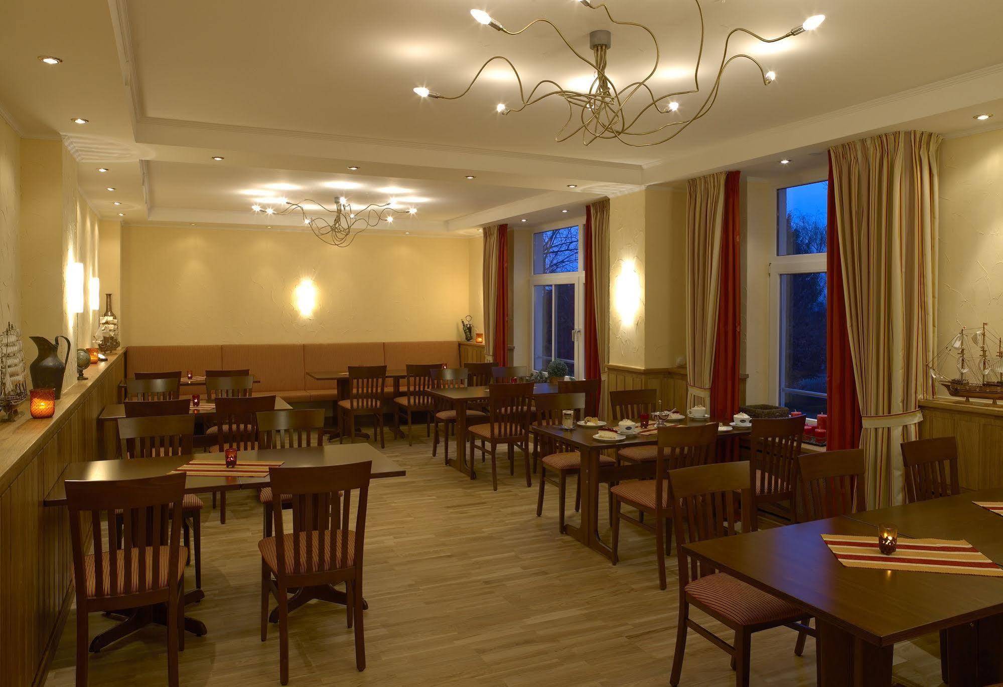 B&K Hotels Vlotho Exteriér fotografie